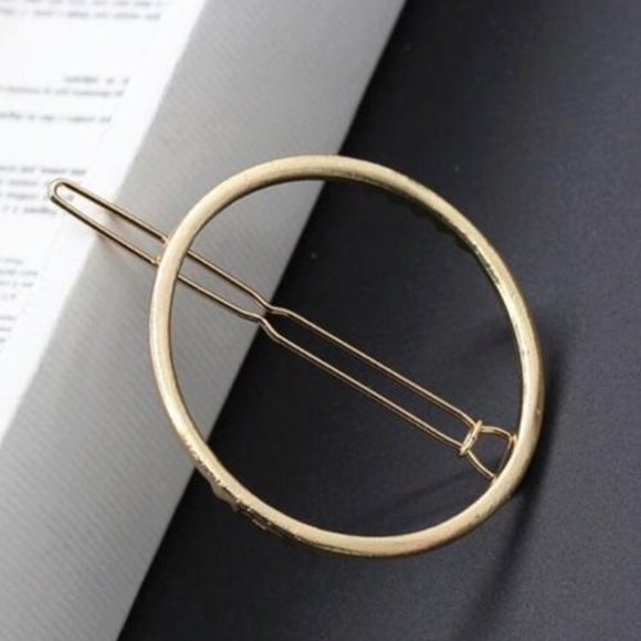 Gold circle Hair Clip, Hair Pin, Hair Barrette - Picture 6 of 6